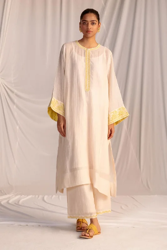 Off-White Embroidered Kurta & Pant Set