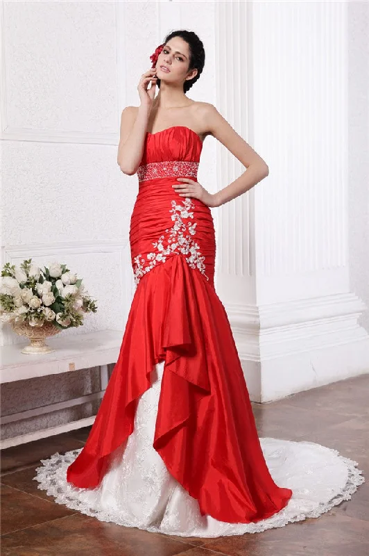 Trumpet/Mermaid Strapless Sleeveless Beading Lace Applique Long Taffeta Wedding Dresses TPP0006825 Sexy Satin Gown