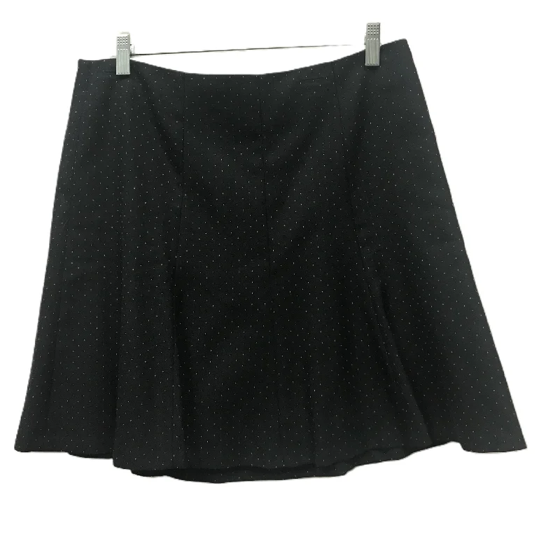 Black Skirt Mini & Short By Ann Taylor, Size: 10 Pleated Mini Denim